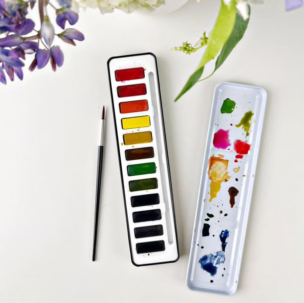Färgström™ | Tänd din kreativitet med vår inspirerande akvarellarbetsbok!