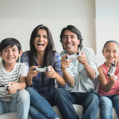 RetroStation™ Retro Dock V2 | Återupplev din barndom med tusentals klassiska spel - inga nedladdningar behövs, bara plugga och spela!