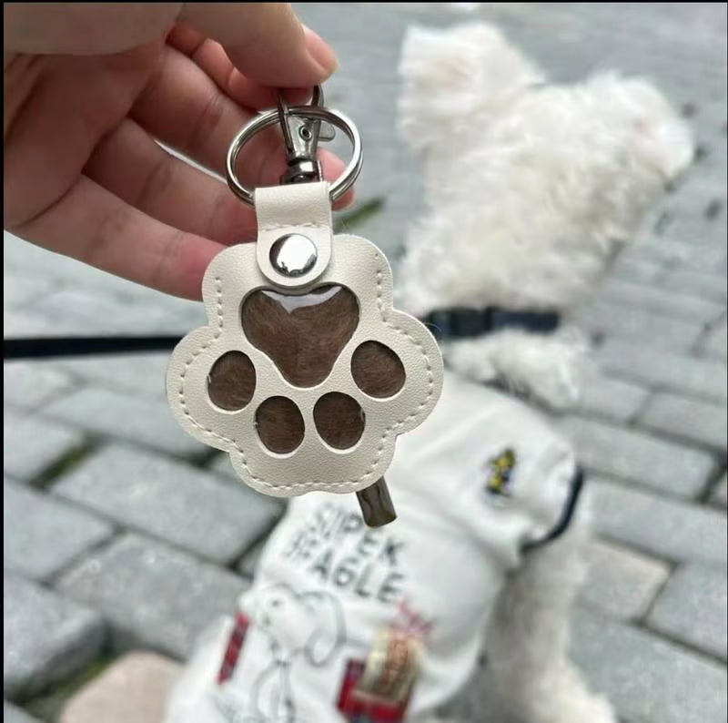 Minnessmycke™ – 🐾 Bär ditt husdjurs minne med dig, var du än går